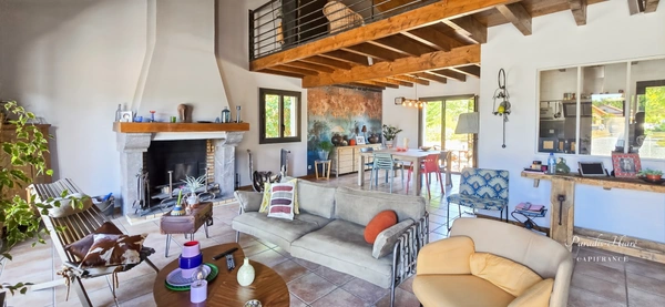 Maison atypique d’exception à Biscarrosse, au cœur de la verdure 🌿🏡