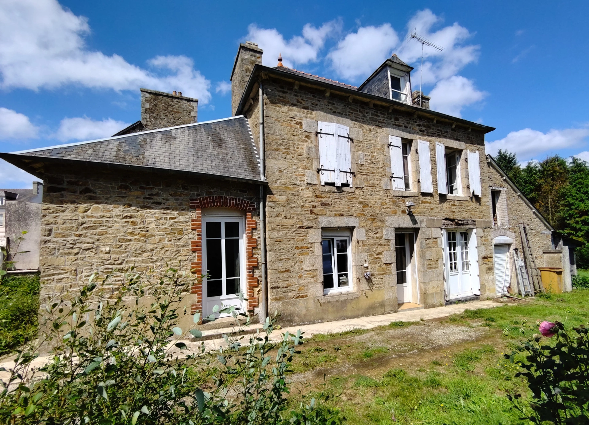 Maison 6 pièces 127 m² · à Plemet · 127 m² · 95 000 €