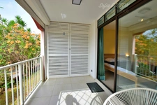 À VENDRE – LES TROIS-ÎLETS MARTINIQUE – APPARTEMENT T3 DUPLEX ENTIÈREMENT RÉNOVÉ – VUE MER – PROCHE PLAGES