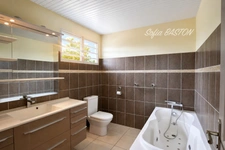 FOR SALE LES TROIS ILETS – CONTEMPORARY 4-BEDROOM VILLA WITH SEA VIEW AND POOL – NEAR INTERNATIONAL GOLF COURSE (972)
