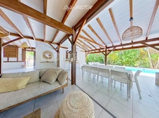 LES TROIS ILETS VILLA P6 bis -165 m² Hab / - Terrain de 986 m² - Piscine - Plain pied - A Vendre Martinique (972), 