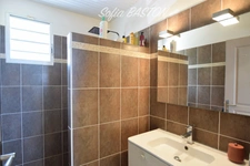 FOR SALE LES TROIS ILETS – CONTEMPORARY 4-BEDROOM VILLA WITH SEA VIEW AND POOL – NEAR INTERNATIONAL GOLF COURSE (972)