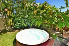 Les Trois-Îlets – SOUS OFFRE ACHAT -Plage à pied - T3 de plain-pied - piscine – 83m2 au sol – Terrain 237m2 (972) - A vendre