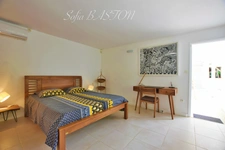 Superbe villa de 345 m² habitables avec piscine et annexes - terrain plat de 2 207 m², à vendre 5/6 pièces LE DIAMANT (972)