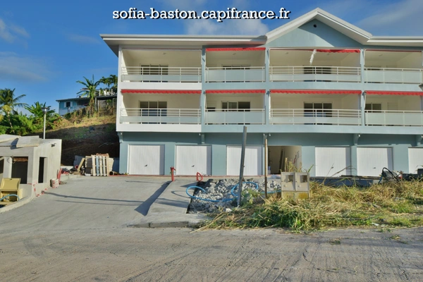À vendre – T2 39 m² + varangue 19,82 m² – Les Trois-Îlets (972) – Anse à l’Âne Plage
