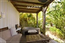 For sale - Sainte-Luce Martinique - Property with 5 independent dwellings - 241 m² of living space - Sea view - P10