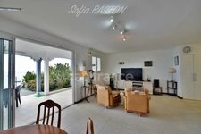 Les Trois-Îlets – SOUS COMPROMIS - T3 face mer de plain-pied – Terrasse, jardin & plage à pied – Résidence de standing – Martinique 972 - Appartement a vendre