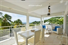 Les Trois-Îlets – SOUS COMPROMIS -Villa prestige T5 de 146 m² habitables (219 m² au total) avec piscine, solarium et vue mer imprenable- A Vendre 972