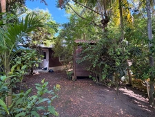 FOR SALE 972 – LES TROIS-ÎLETS – ANSE À L'ÂNE – VILLA WITH POOL AND INDEPENDENT ACCOMMODATIONS (972)
