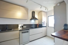 À VENDRE – LES TROIS-ÎLETS MARTINIQUE – APPARTEMENT T3 DUPLEX ENTIÈREMENT RÉNOVÉ – VUE MER – PROCHE PLAGES