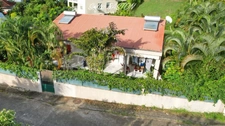 À VENDRE 972 MARTINIQUE – LES TROIS-ÎLETS – MAISON 209 M² HABITABLES – 4 LOGEMENTS – JARDIN ET TERRASSES