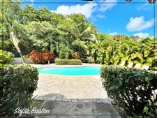 Sainte-Anne Plage – Villa T7 de 220 m²hab.+ 231m2 de terrasses - Piscine - bungalows annexes– Terrain 1 409 m² – Martinique (972)