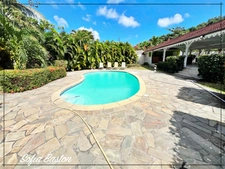 Sainte-Anne Plage – Villa T7 de 220 m²hab.+ 231m2 de terrasses - Piscine - bungalows annexes– Terrain 1 409 m² – Martinique (972)