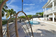 Les Trois-Îlets – SOUS COMPROMIS -Villa prestige T5 de 146 m² habitables (219 m² au total) avec piscine, solarium et vue mer imprenable- A Vendre 972