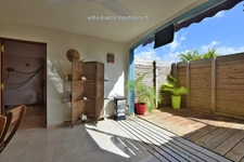 Les Trois-Îlets (972) Maison T4 -186 m² au sol avec grande terrasse, piscine et appartement T2 indépendant à vendre