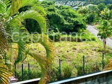 LES TROIS-ÎLETS – ANSE À L’ÂNE – TERRAIN À BÂTIR 754 M² – PLAGE À PIED (972) A vendre