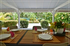 Sainte-Anne Plage – Villa T7 de 220 m²hab.+ 231m2 de terrasses - Piscine - bungalows annexes– Terrain 1 409 m² – Martinique (972)