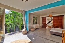 LES TROIS ILETS (972) Maison d’exception P5 – SOUS COMPROMIS Plage à 500m à pied– Piscine et Confort Les Trois-Îlets, A vendre