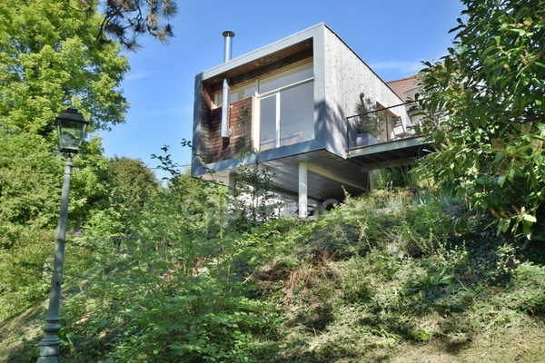 Bois-Guillaume (76230) – Maison contemporaine – 197 m² habitables – P7 - Terrain 1 155 m² – Vue dégagée – Fort potentiel