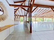 LES TROIS ILETS VILLA P6 bis -165 m² Hab / - Terrain de 986 m² - Piscine - Plain pied - A Vendre Martinique (972), 