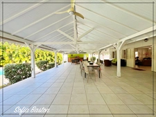 Sainte-Anne Plage – Villa T7 de 220 m²hab.+ 231m2 de terrasses - Piscine - bungalows annexes– Terrain 1 409 m² – Martinique (972)