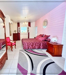 Sainte-Anne Plage – Villa T7 de 220 m²hab.+ 231m2 de terrasses - Piscine - bungalows annexes– Terrain 1 409 m² – Martinique (972)