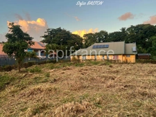 LES TROIS-ÎLETS – ANSE À L’ÂNE – TERRAIN À BÂTIR 754 M² – PLAGE À PIED (972) A vendre