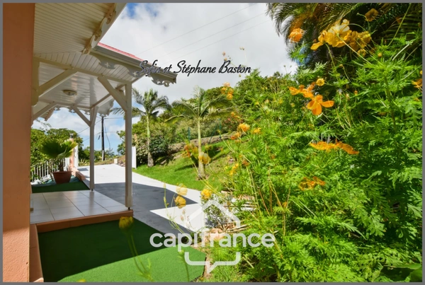 A vendre – Le Diamant - Villa P5 – 105m2 avec vue mer, spa et jardin tropical 826m2 – Martinique (972)
