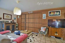 Les Trois-Îlets (972) – Villa avec vue mer imprenable – Piscine à débordement – Beaux volumes – Terrain de 891 m²
