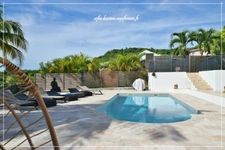 Les Trois-Îlets – SOUS COMPROMIS -Villa prestige T5 de 146 m² habitables (219 m² au total) avec piscine, solarium et vue mer imprenable- A Vendre 972