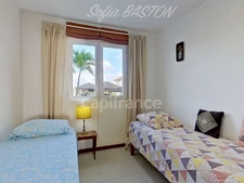 Les Trois-Îlets – SOUS COMPROMIS - T3 face mer de plain-pied – Terrasse, jardin & plage à pied – Résidence de standing – Martinique 972 - Appartement a vendre