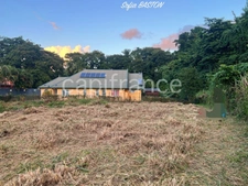 LES TROIS-ÎLETS – ANSE À L’ÂNE – TERRAIN À BÂTIR 754 M² – PLAGE À PIED (972) A vendre