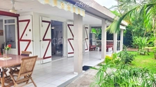 À VENDRE 972 MARTINIQUE – LES TROIS-ÎLETS – MAISON 209 M² HABITABLES – 4 LOGEMENTS – JARDIN ET TERRASSES