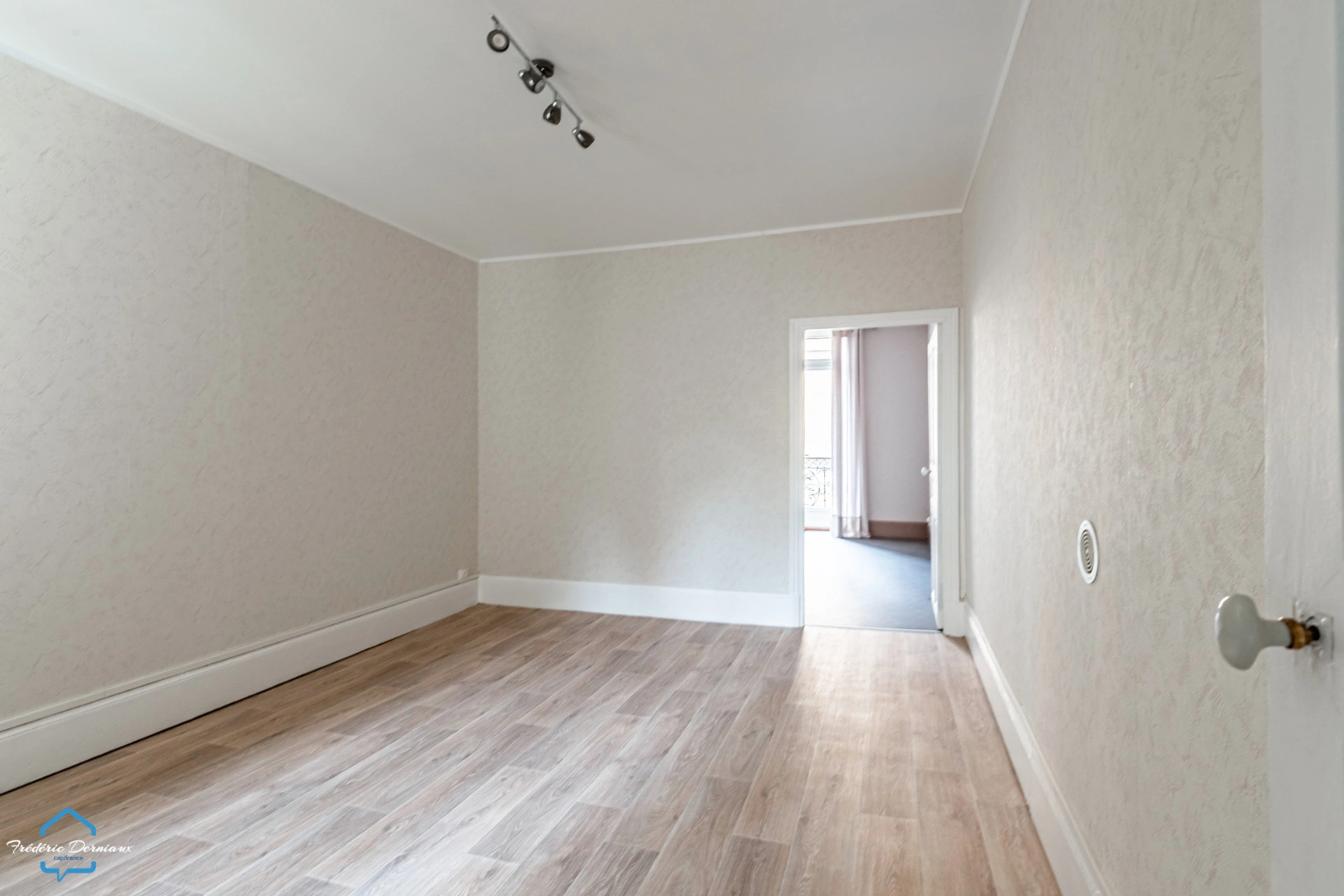 Appartement a louer dijon - 2 pièce(s) - 31 m2 - Surfyn