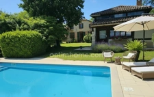 🏰  Un Petit Hameau en Gascogne