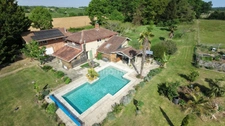 🌿 DOMAINE D’EXCEPTION AVEC GÎTESET ESPACE ÉQUESTRE À PANJAS (GERS) 🐴