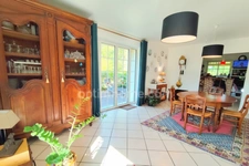 🌟 Domaine d'Exception à Aire-sur-l’Adour : Un Écrin de Nature en Plein Cœur de Ville