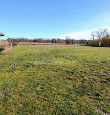 🌳 Superbe Terrain à Bâtir de 1 422 m²