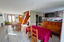 Baisse de Prix - Maison agréable avec un grand jardin à Plonéis(29)
