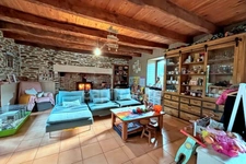 Maison en pierre de 111m² avec terrain - Campagne et tranquillité  à Lopérec (29)