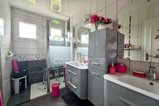 LE JUCH (29) Neo-Breton house of 148m² on a plot of 1000m², 4 bedrooms, garage, basement