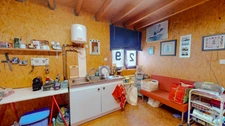 Ensemble Murs et fonds Voilerie et accastillage sur le port de Tréboul (Douarnenez - 29)