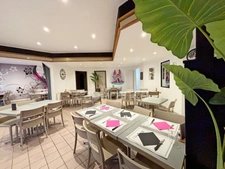 À Vendre : Restaurant - Bar avec murs et fonds de commerce – Licence IV – Pleyben(29)