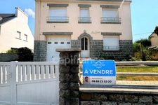 DOUARNENEZ(29) Maison de 134m², 4 chambres, garage, jardin, face à la baie