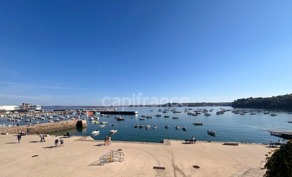 DOUARNENEZ(29) Rare sur le marché - Coup de coeur - Un superbe Duplex de caractère de 134m² à deux pas du port du Rosmeur