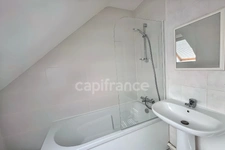 Douarnenez-Treboul(29) Maison 3 chambres avec jardin clos, terrasse et garage 