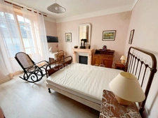 A Vendre Murs - Fonds de Commerce - Logement de Fonction - Bar Restaurant & Chambres d'Hôtes à Landévennec (29)