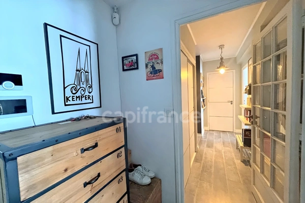 Quimper(29)  T3 spacieux et lumineux de 78m²- Entièrement rénové - Box de stockage