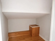 Family house in Bergerac with full basement and great potential