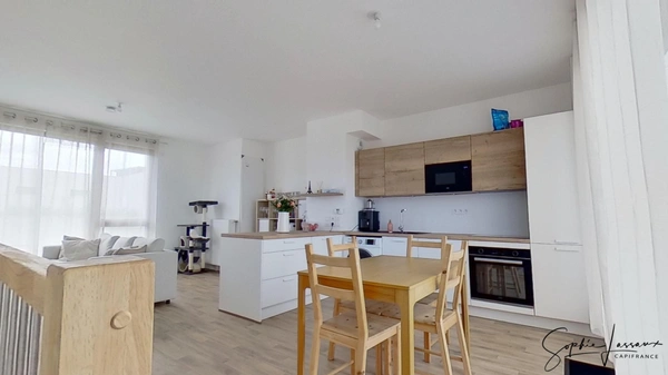 Cergy – Duplex T4 récent – Terrasse plein sud de 36 m² – 3 chambres – 2 parkings